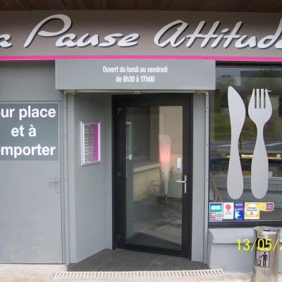 Pause Attitude